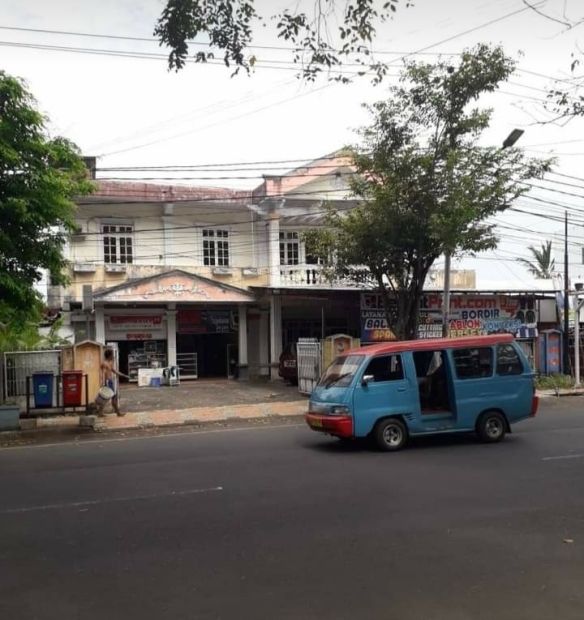 Dijual Rumah Tua Di Jl Sam Ratulangi Sario Manado