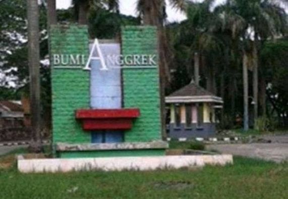 Rumah Akses Strategis Di Perumahan Bumi Anggrek Bekasi Utara