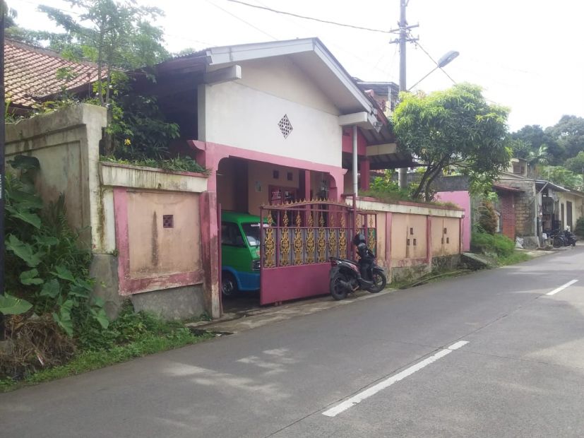 Di Jual Rumah Ada Kontrakannya 4 Pintu Di Pamoyanan Kota Bogor Jawa Barat