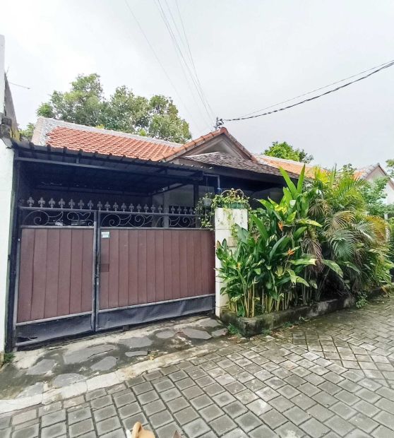 Rumah Strategis Lantai Di Taman Griya Jimbaran