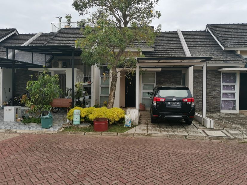 Dijual Rumah Full Furnish Komplek Green Resort Alang Alang Lebar