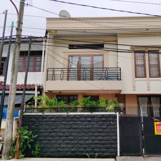 Dijual Rumah Murah Bagus Lantai Di Kampung Melayu Jakarta Timur