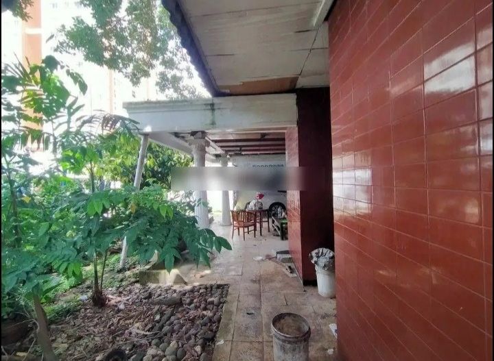 Rumah Lama Hitung Tanah Wijaya Kusuma Cilandak