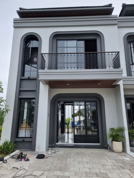 Rumah Baru Di Mansion Nine Tahap Lakarsantri Surabaya Barat