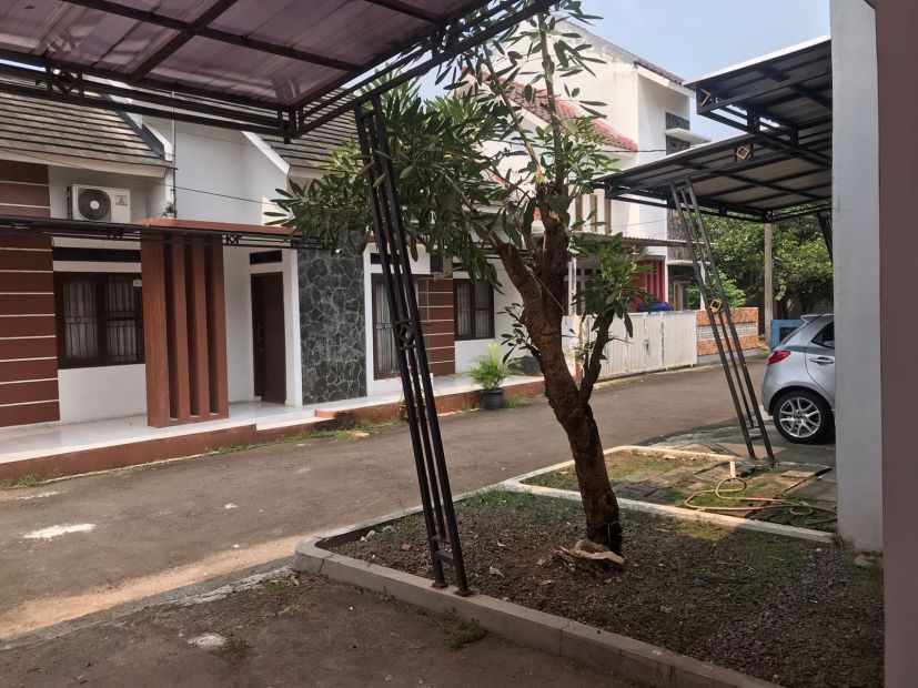 Rumah Siap Huni Dalam Cluster Pinggir Jalan Raya Pitara Bisa Kpr