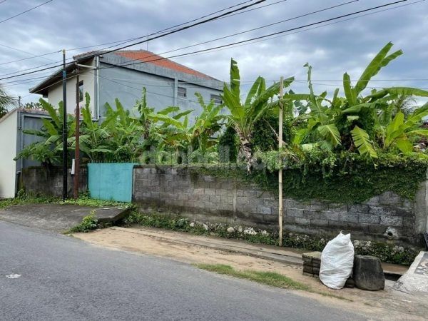 Small Plot Sqm In The Main Road Of Pantai Nyanyi Tabanan