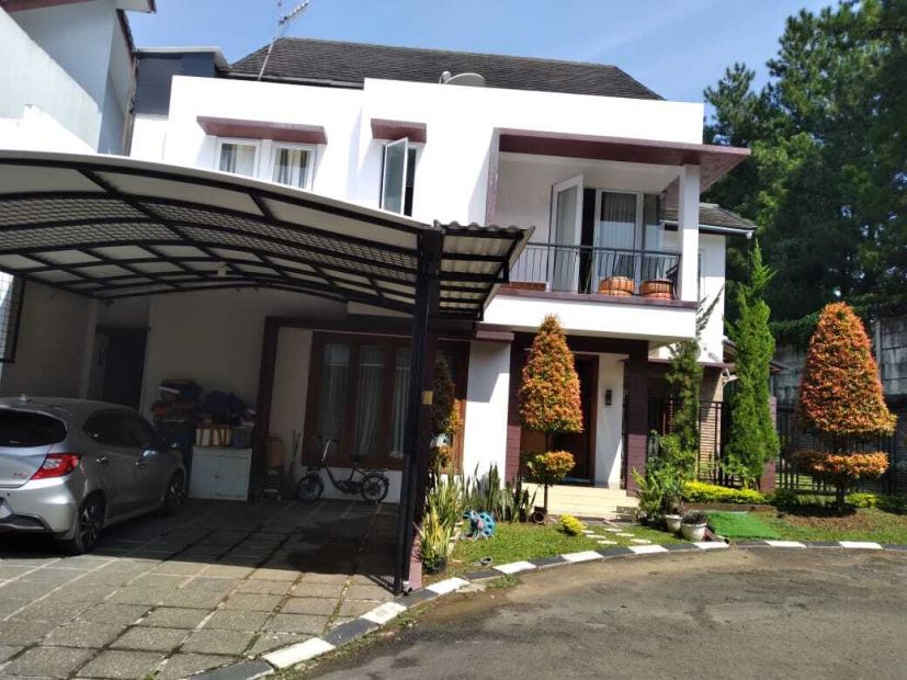 Disewakan Rumah Cantik Full Furnish Di Cluster La Vanoise Sentul City