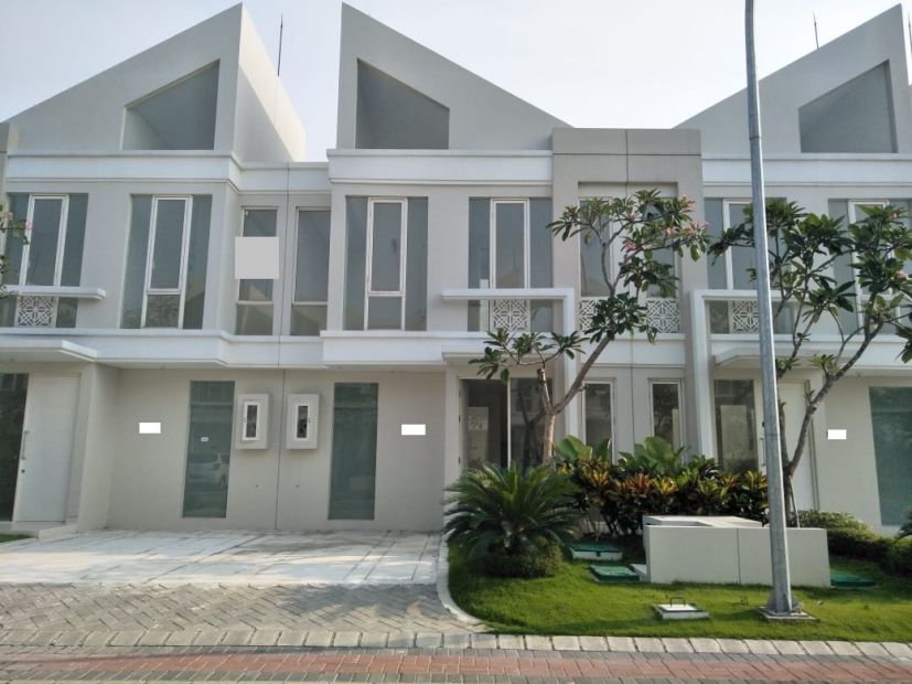 Disewakan Rumah Semi Furnished Grand Pakuwon Cluster Adelaide