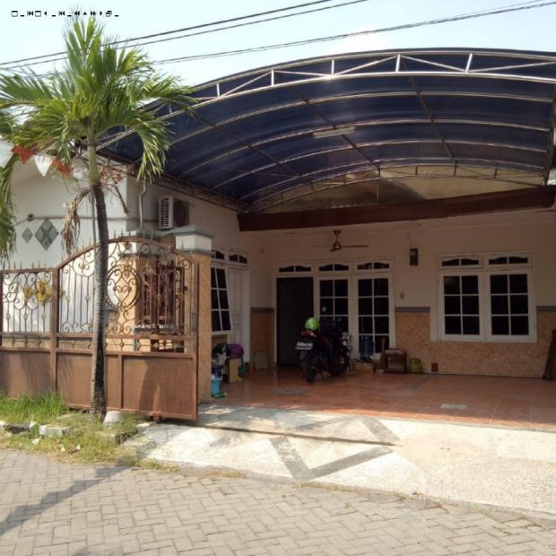 Rumah Griya Babatan Mukti Carport 2mobil Row 2 5mobil