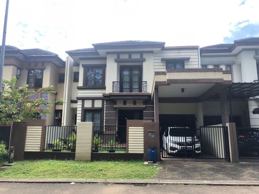 Rumah The Latinos Bsd Selangkah Stasiun Rawa Buntu