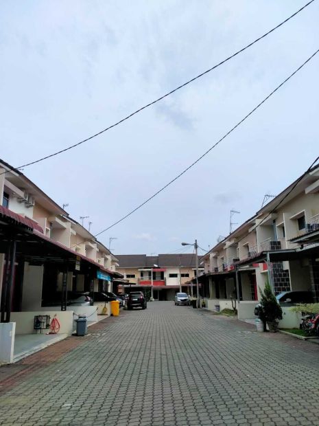 Dijual Rumah Komplek Permata Setiabudi Residence