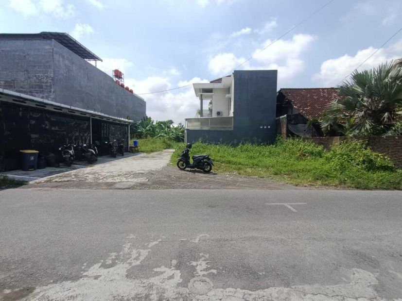 Dijual Tanah Pekarangan Kosong Potensi Untuk Kost Exclusive Seputar Jl