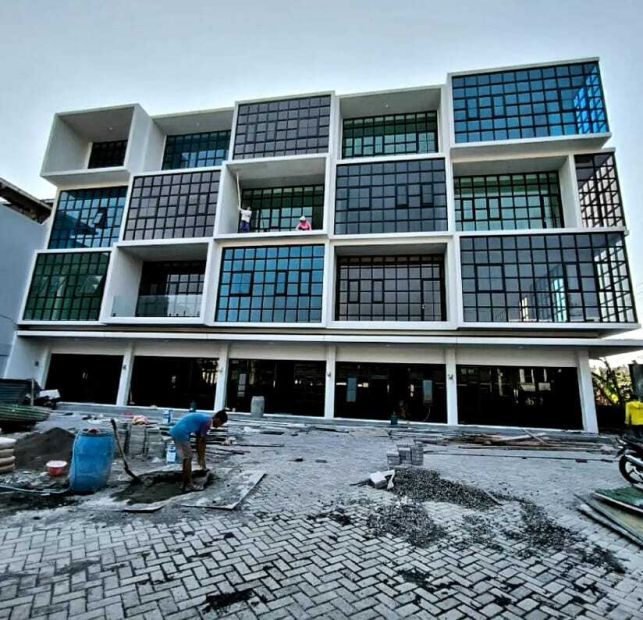 Dijual Ruko Pusat Kota Baru Gress Lantai Di Jalan Dinoyo