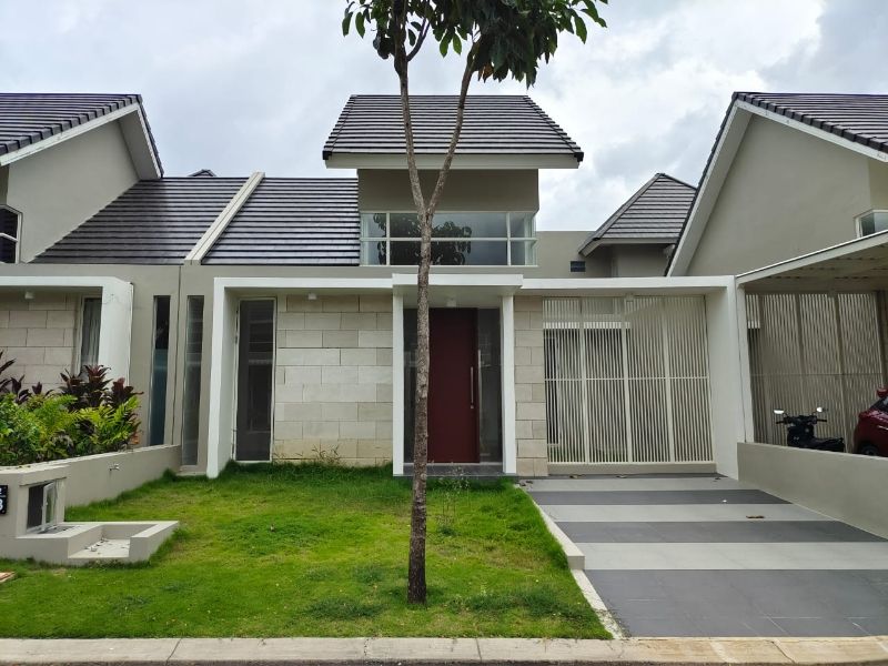 Rumah Mewah Lantai Di Tamalanrea Tallasa City Makassar