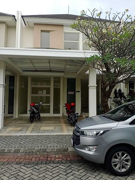 RUMAH GRAND PAKUWON SOUTH VICTORIA SURABAYA