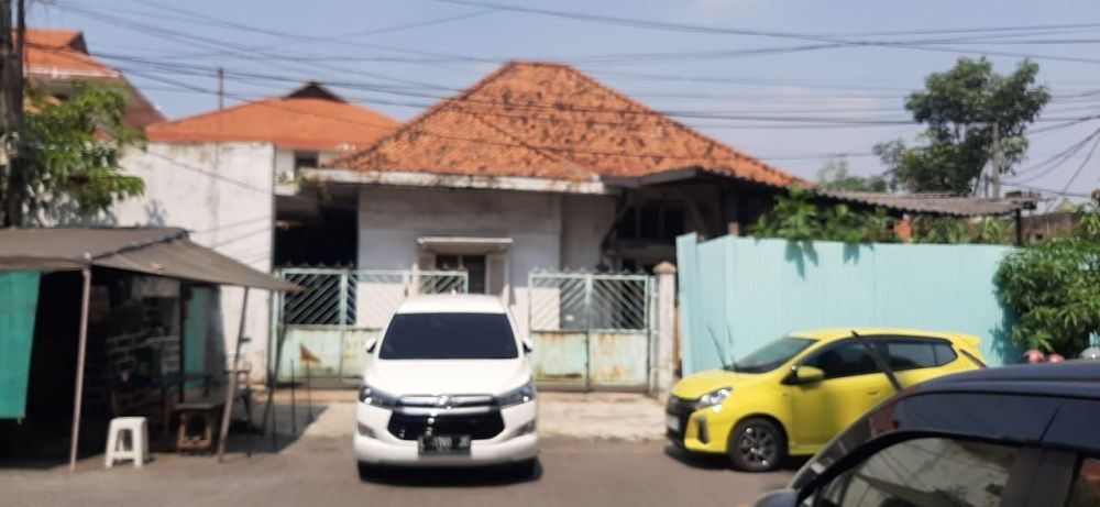 Rumah Kamboja Dekat Undaan Ambengan Genteng Surabaya Pusat