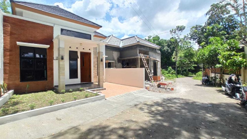 Rumah Proses Bangun Modern Di Jl Purwomartani Kalasan