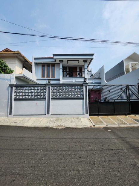 Dijual Rumah Baru Renovasi Total Dalam Komplek Bebas Banjir Area