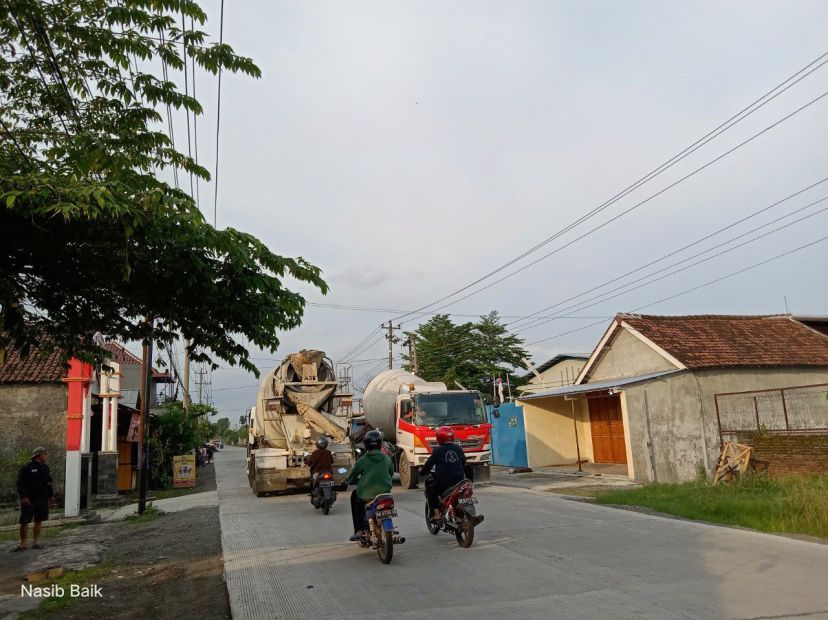 Tanah Bonus Bangunan Mangku Jalan Raya Telukan Parangjoro Grogol Sukoharjo