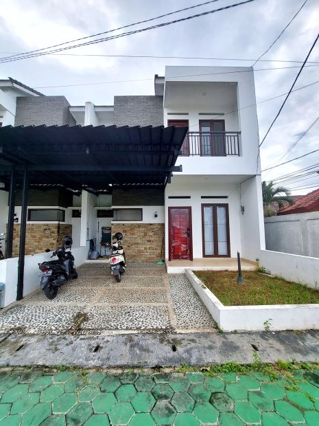 Rumah Baru Dalam Cluster Akses Lebar Siap Huni Di Kalisari Jakarta Timur