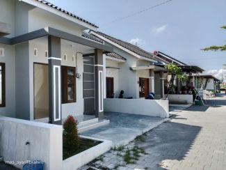 Rumah Gentan Murah Dwkat Jalan Mangesti Raya 1 Unit Terakhit