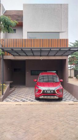 Rumah Aesthetic Lantai Kamar Tidur Unit Terbatas