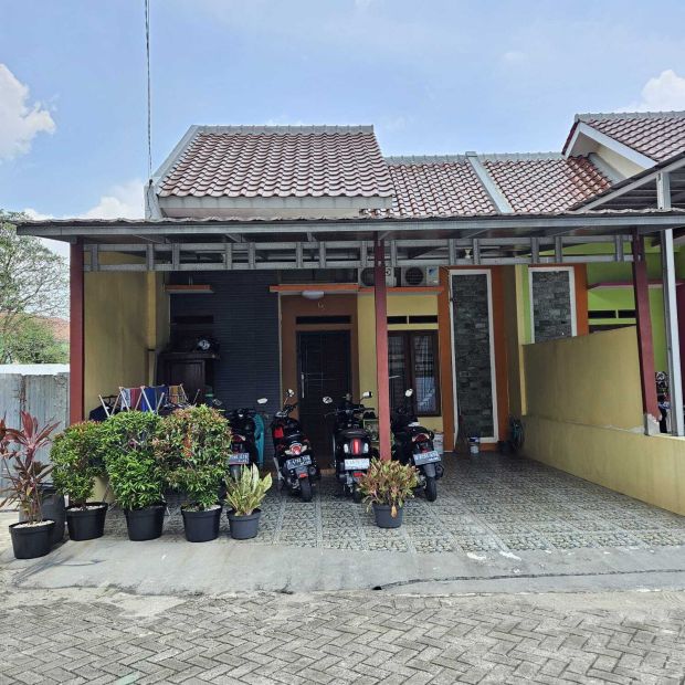 Dijual Cepat Rumah Seken Sangat Terawat Harga Bersahabat