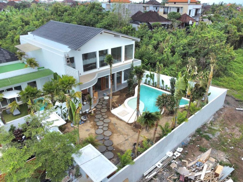 Disewakan Villa Dengan Pemandangan Sawah Yang Luas Di Buduk Badung