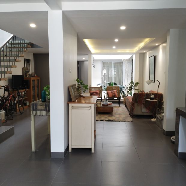 Rumah Cirendeu Konsep Open Space