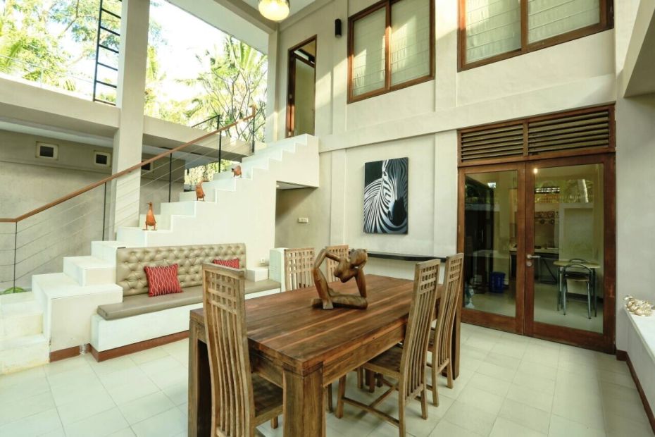 VILLA ASRI 6 KAMAR DI KEDEWATAN - UBUD - BALI