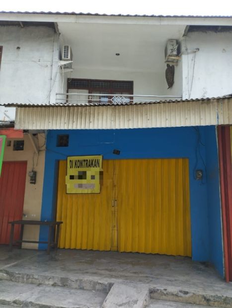 Kios Pinggir Jalan Bro Kios Pinggir Jalan Bro