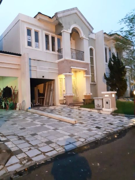 Pondok Hijau Golf Rumah Cluster Gading Serpong . Summarecon Serpong