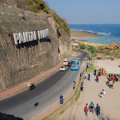 Tanah View Pantai Pandawa Bali