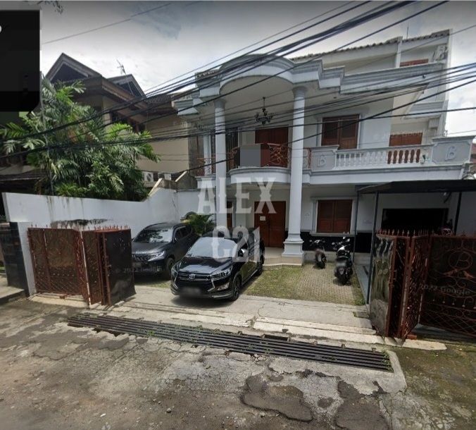 Disewakan Rumah Kantor 3 Lantai, Kebayoran Baru, Jaksel