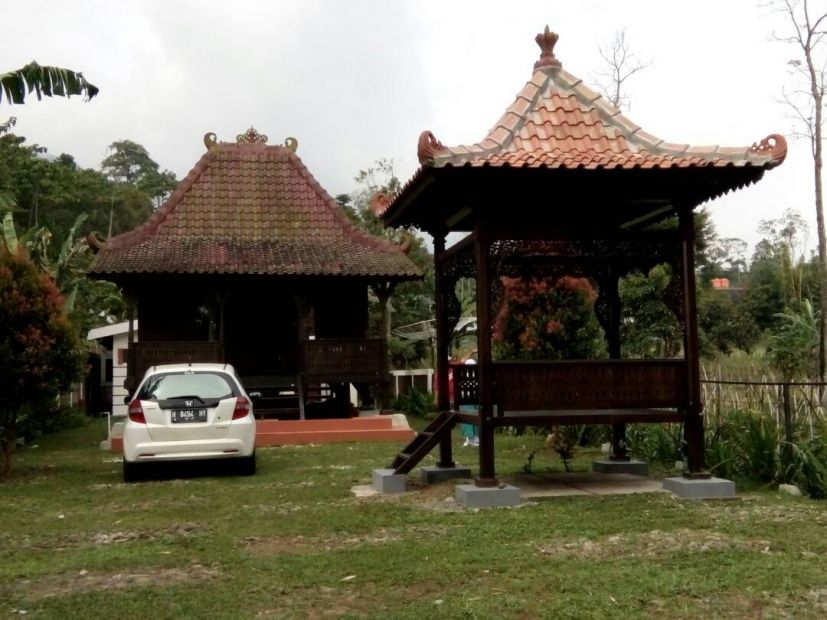 Villa Bandungan Jawa Tengah