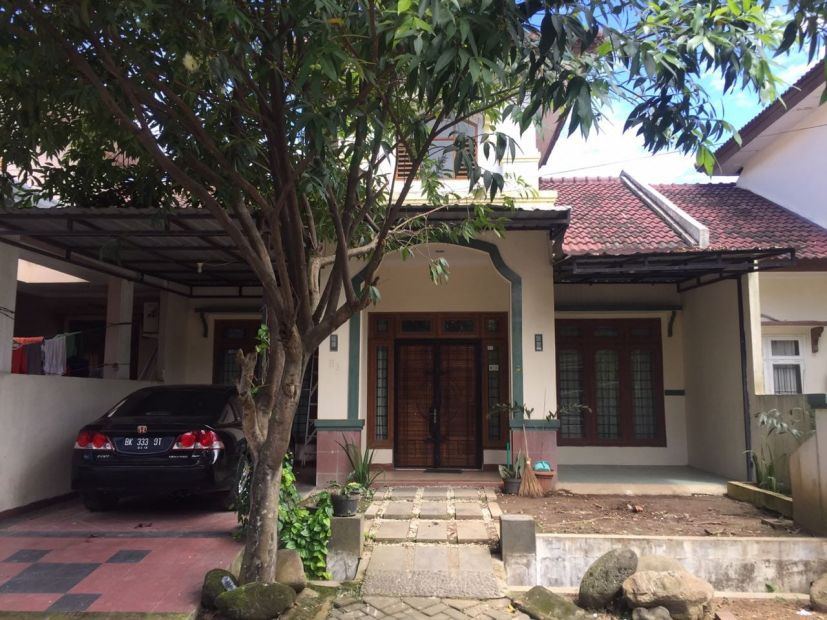  Rumah  Asri Luas di  Bukit Johor Mas kota Medan 
