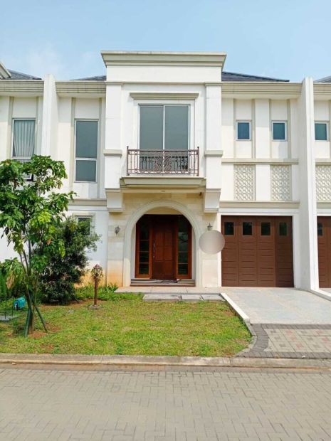 Rumah Tinggal Dijual Di Cluster Vivacia Eminent Bsd Siap Huni