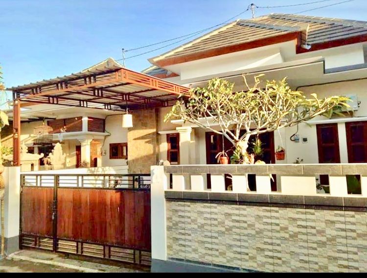 For Sale ID XP 14 Rumah  Semi  Villa  Di Gianyar Bali Near 