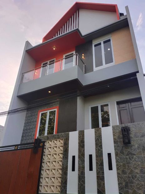 Rumah 2 Lantai Baru Modern Murah Split Level Di Cilangkap Jakarta Tim