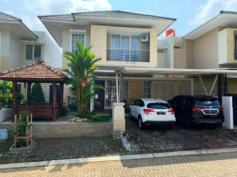 Dijual Rumah Di Graha Taman Pelangi BSB City Semarang