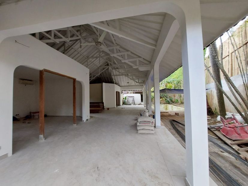 KNIK 014 For Sale Tanah Bonus 3 Unit Bangunan Villa Di Umalas Bali