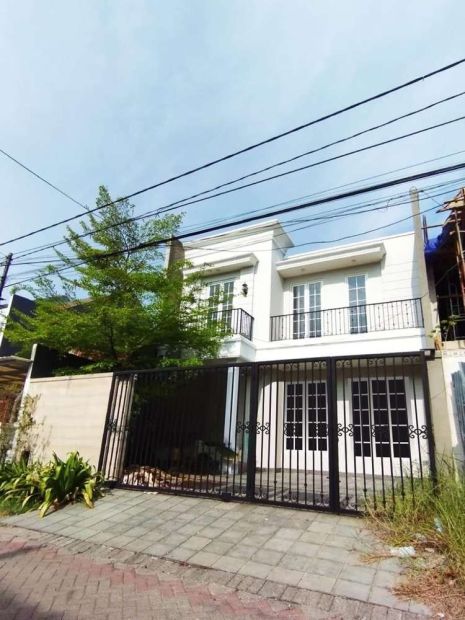 Dijual Rumah Baru Gress Modern Classic Araya