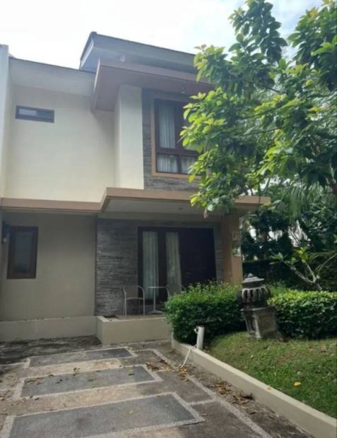 Disewakan Rumah 2 Lantai Full Furnish Di Villa Panbil Muka Kuning