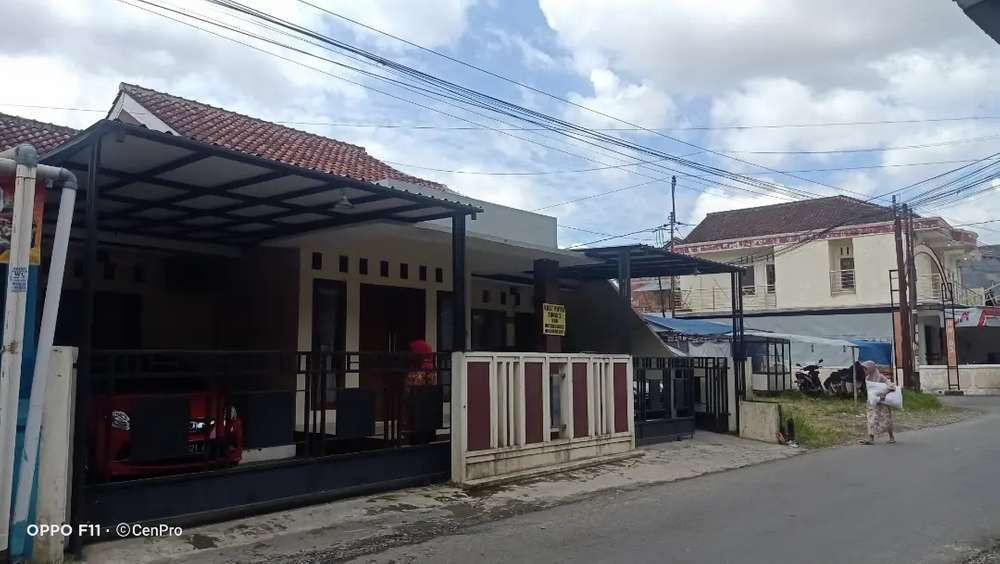 Rumah Bonus Kos Strategis Kompleks Kampus Unsoed Purwokerto