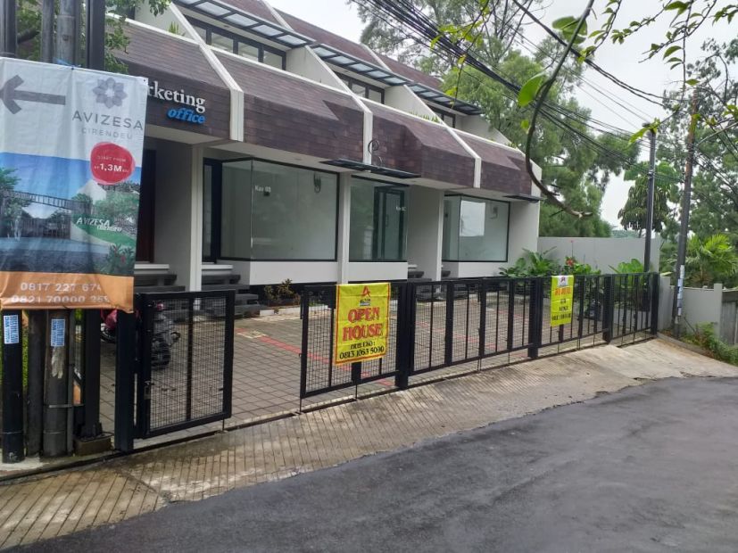 Dijual Ruko Dengan Konsep Soho Di Kawasan Cirendeu