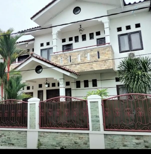 Rumah Second Di Cirendeu Tangerang Selatan