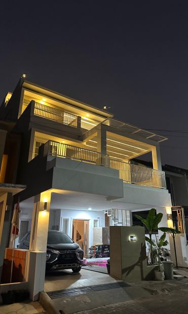 Rumah Lux Minimalis Lantai Living Room Luas Di Antapani Kota Bandung