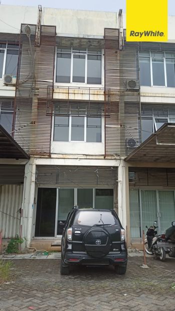 Disewakan Ruko 3 Lantai Di Jalan Raya Rungkut, Surabaya