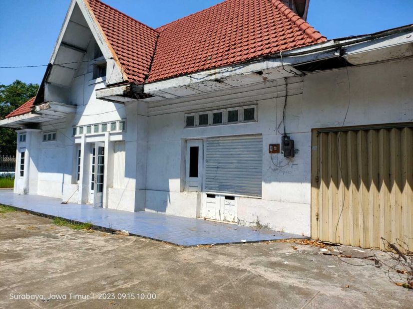 Dijual Rumah Hitung Tanah Diponegoro Pusat Kota Surabaya