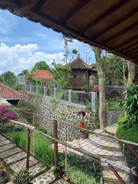 Dijual villa nyaman adem nego